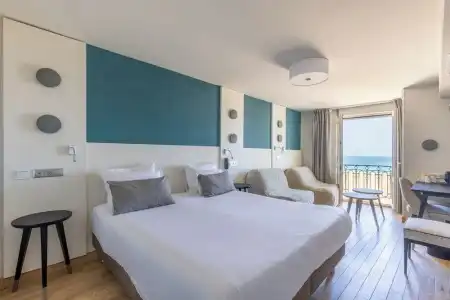 Kyriad Saint Malo centre Plage - 167