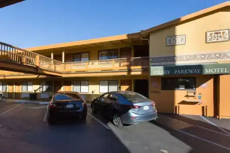 Geary Parkway Motel At Mine Hospitality - 26