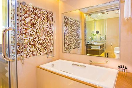 Royal Halong - 8
