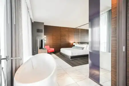 Beautiful Palms Place Suite - 185