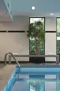 Best Western Plus Amsterdam Airport - 12