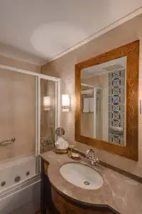 Tuvana - Special Class - 27
