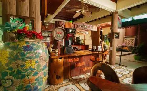 Noble Night Guesthouse Kanchanaburi - 0