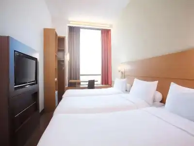 ibis Singapore Novena - 40