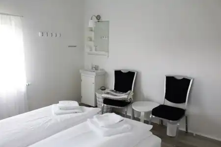 Puffin Hostel - 4
