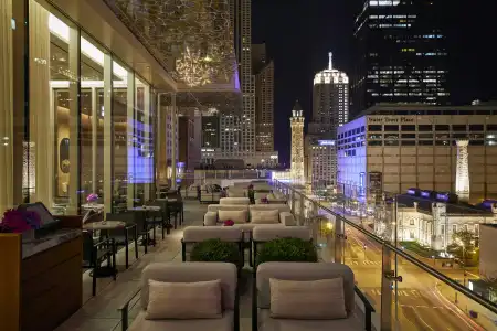 The Peninsula Chicago - 22