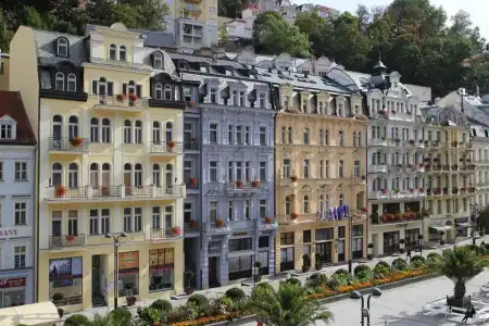 ASTORIA & Medical Spa - 20