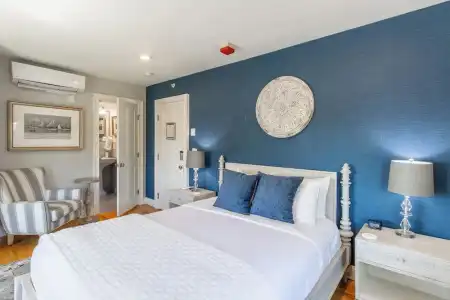Serenity Inn Newport - 54