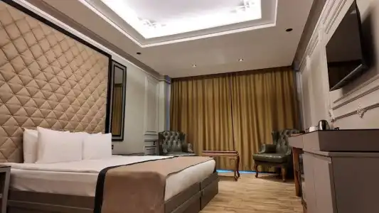 Lala Grand - 38