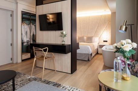 Nivia Born Boutique - 3