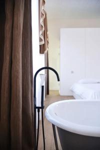 Lokàl Boutique - 31