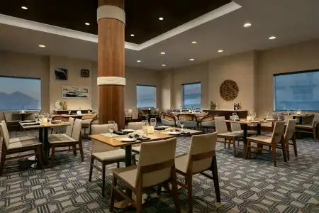 Hilton Ocean City Oceanfront Suites - 31