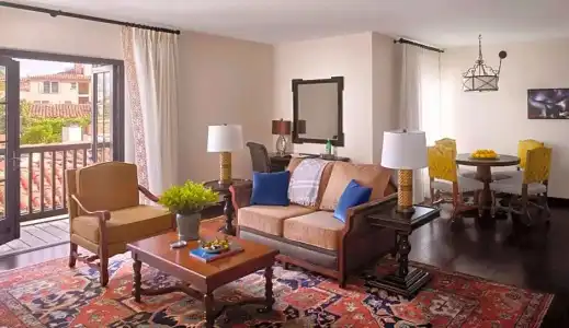 Plaza La Reina - 23