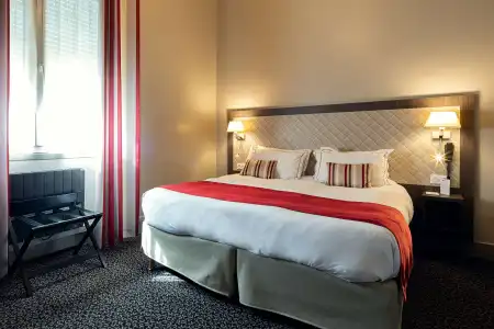 Best Western Central - 32