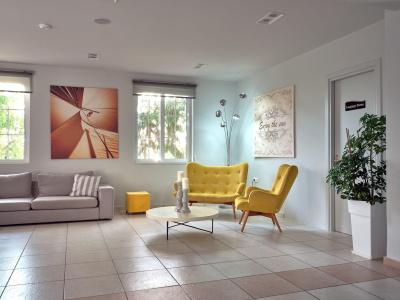 Koukounaria & Suites - 46