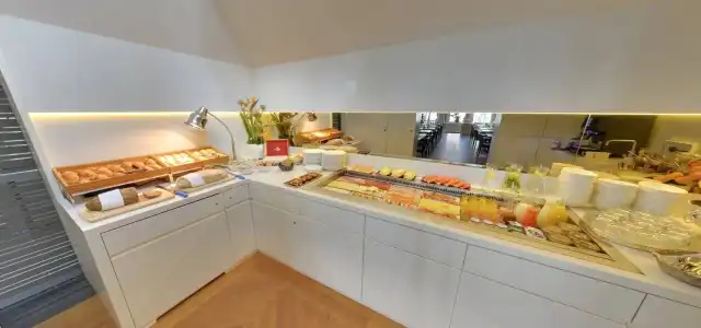 Ambassade - 13