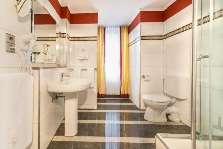 Bellevue Rheinhotel - 42