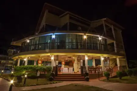Anjungan Beach Resort - 0