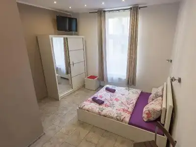 Hostel 70S - 43