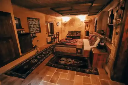 Melis Cave - 46