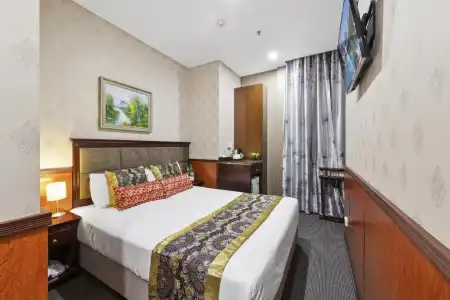 YEHS Sydney CBD - 32