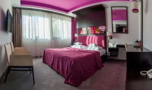 Corso Boutique - 41