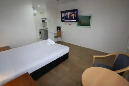 Reign Inn Newcastle - 140