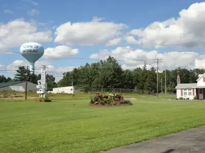 Sara Glen Motel - Saratoga Springs-Glens Falls - 21