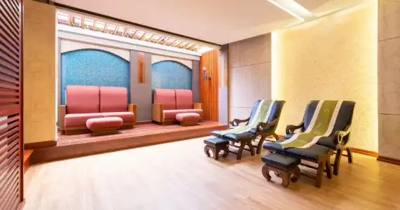 Khaolak Bay Front Resort - 17