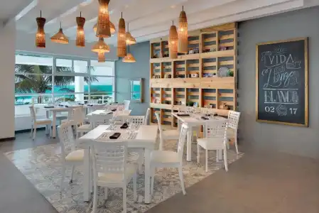 Bsea Cancun Plaza - 25