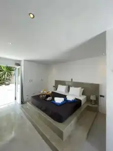 Zoumis Residence - 204