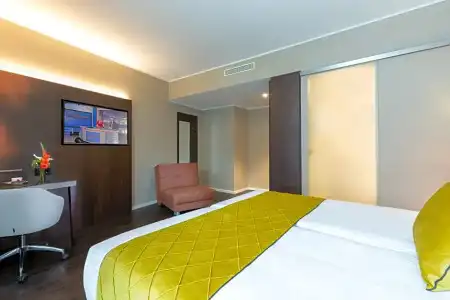 Leonardo Dortmund - 30