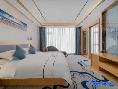 Microtel by Wyndham Lijiang - 81