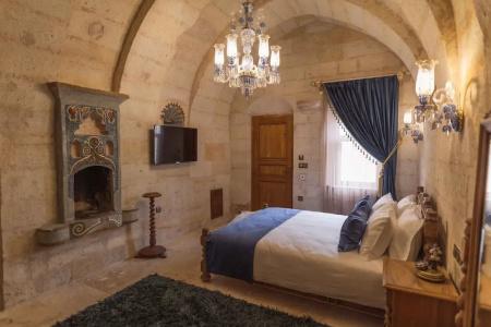 Solo Cave Suites - 99
