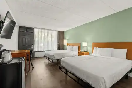Vagabond Inn Executive Old Town - 24