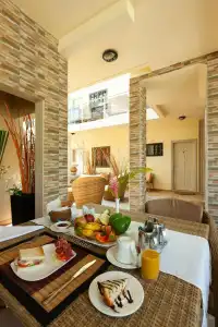 Chez Bea Luxury Villa - 12