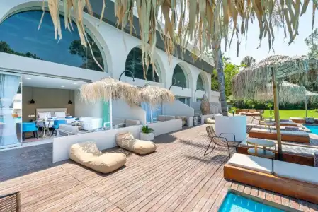 Bamboo Suites Adults Only - 22