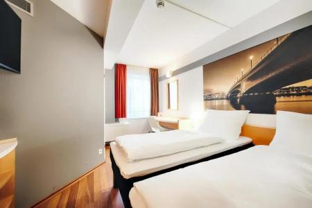 B&B Bonn-City - 59