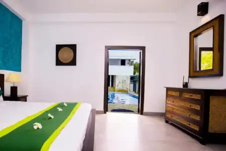 St.Lachlan & Suites - 57