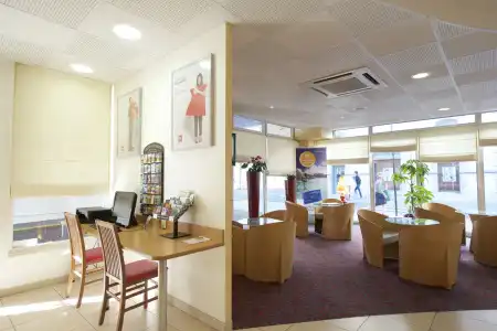 Ibis Pau Centre - 14