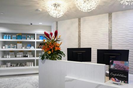 Legacy Resort & Spa - 28