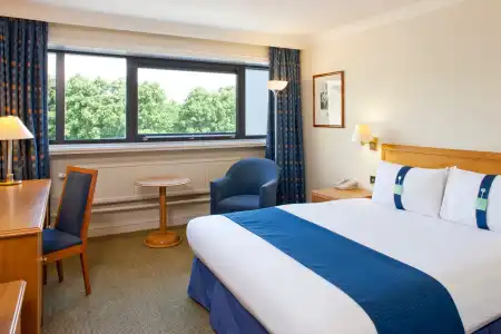 Holiday Inn Cardiff City Centre by IHG - 1
