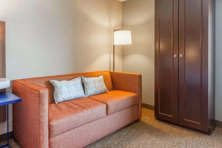 Hampton Inn Madison-East Towne Mall Area - 36