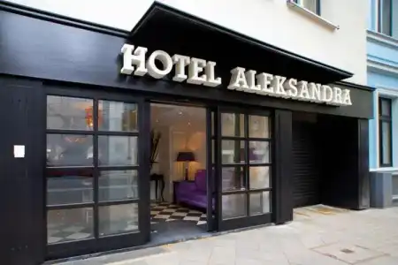 Aleksandra - 0