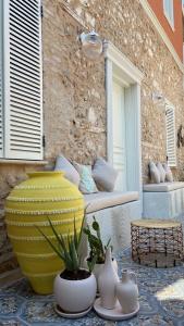 Noa's Boutique - 28