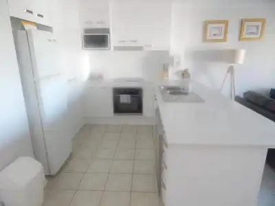 Tranquil Shores Holiday Apartments - 171