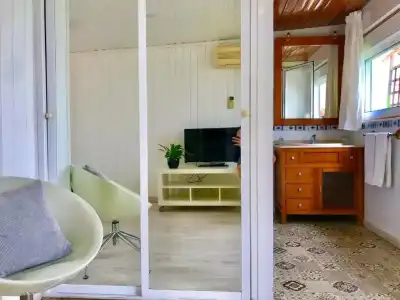 Candisol Cozy Inns - 51