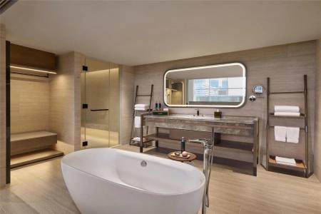 DoubleTree by Hilton Bangkok Ploenchit - 30