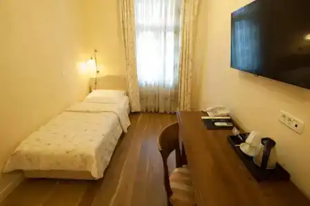 B&B Slamic - 19