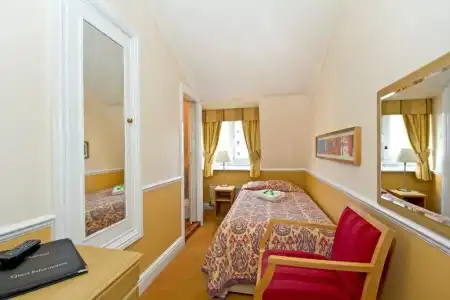 Admiral at Park Avenue - 35